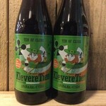 Ten Of Clubs, Het Nest